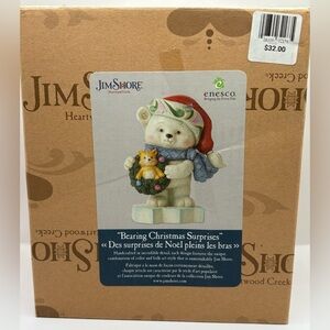 Jim Shore "Bearing Christmas Surprises " Enesco Santa Bear Holding Kitten 2022